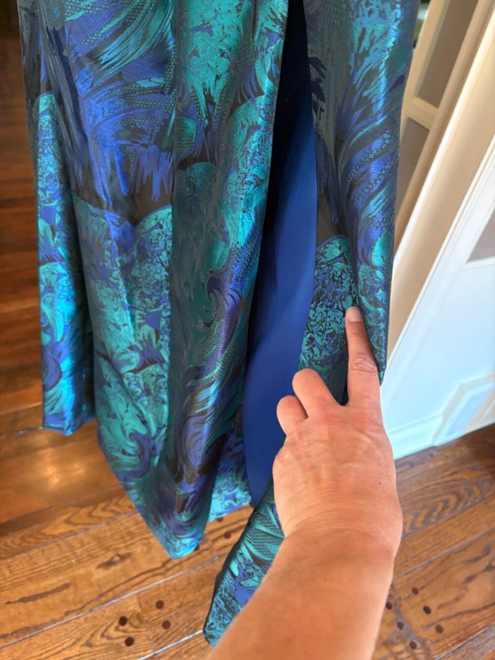 NWOT Adrianna Papell One Shoulder Jacquard Mermaid Gown in Cobalt Blue. Size 8 - Picture 9 of 13